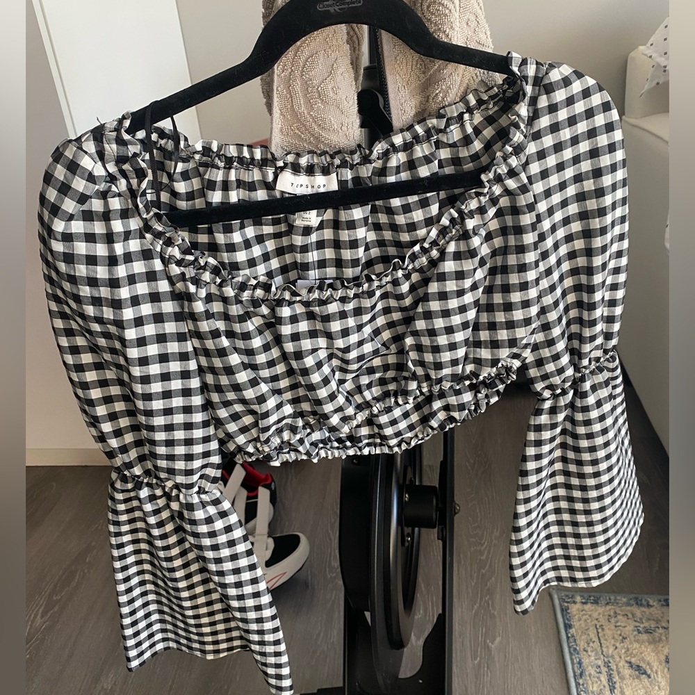 Womens topstop crop top